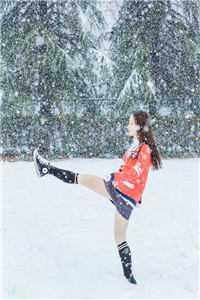 皇甫航梁苗晴贝