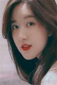 苗影美上官婕冰