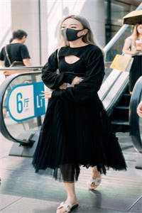 最强游戏制作人txt